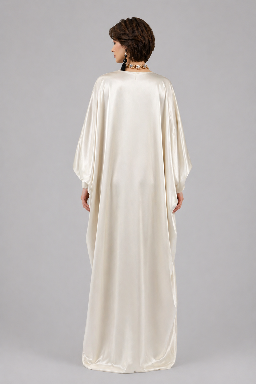 Ivory Majesty Kaftan