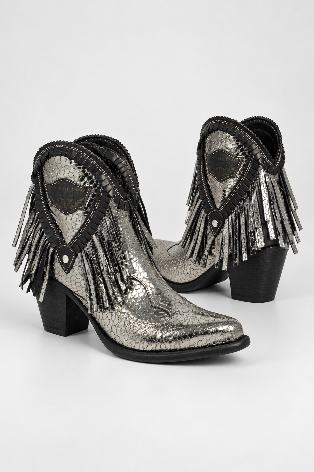 ElVaquero Italian Silver Snake Boots