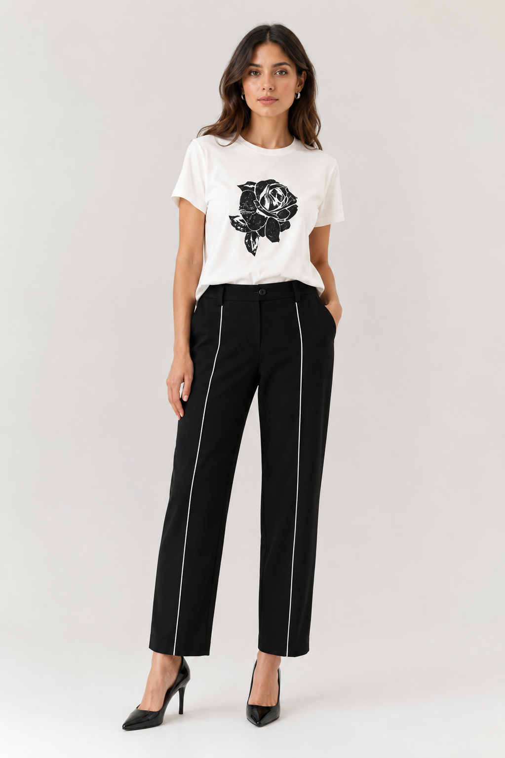 Exquise Brand Rose Graphic Tee