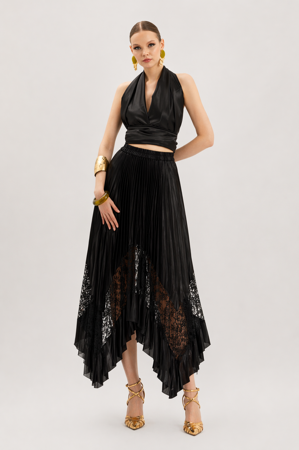 Pleated Lace Panel Skirt – Black