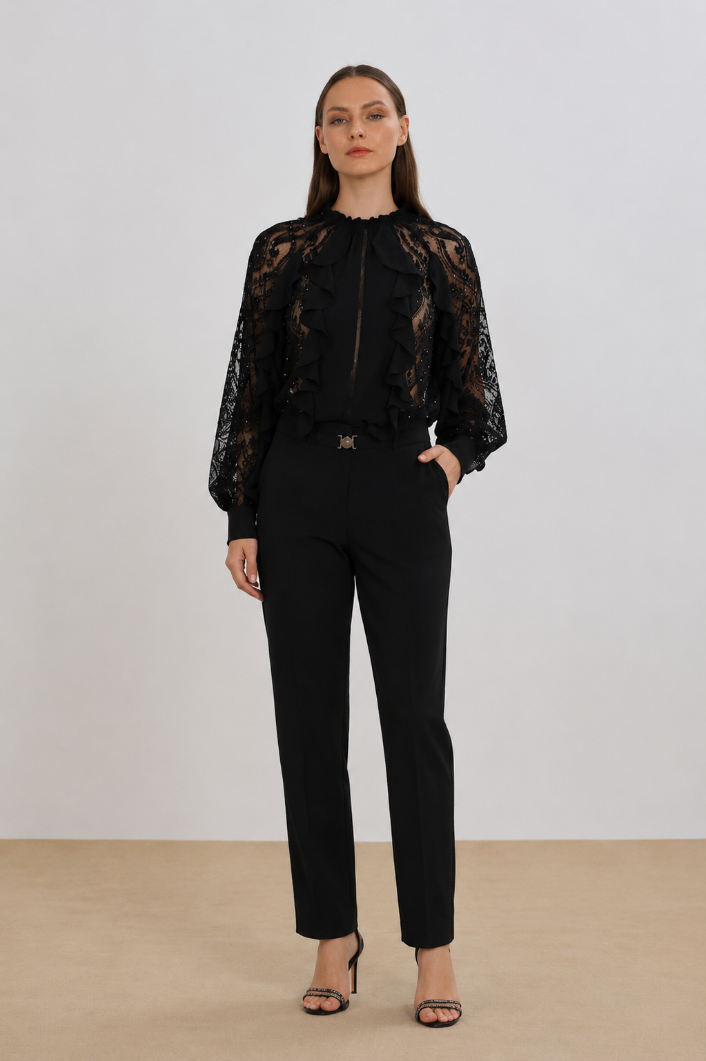 3D Floral Appliqué Sleeveless Top
